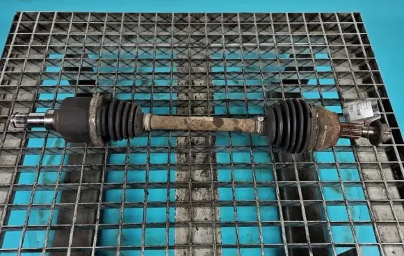 Front driveshaft