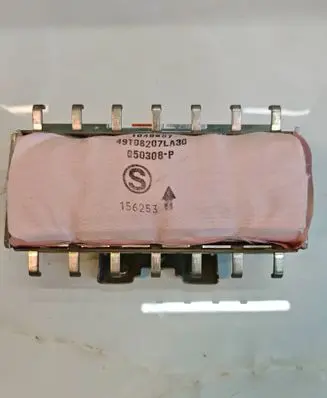 Honda CR-V Passenger airbag 1048857 050308 156253
