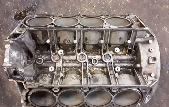 Mercedes-Benz G W461 W463 1st Gen Engine block 157985