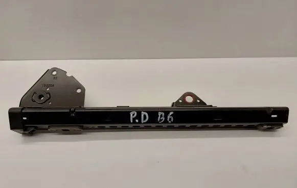 Volkswagen PASSAT B6 Front passenger seat rail 193206 C426252RL C426250DV