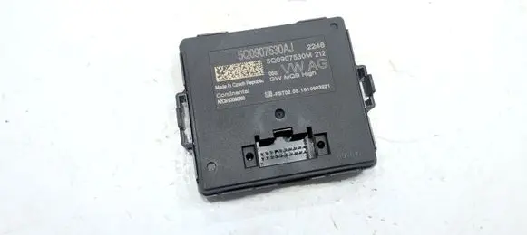 Volkswagen PASSAT B8 Gateway control module 5Q0907530M