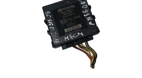 Toyota Avensis T270 Parking PDC control unit/module 4M0174T2G 00103218550 PZ464T342001
