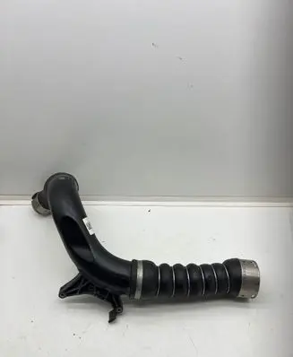 BMW 2 F46 Intercooler hose/pipe MGW00403