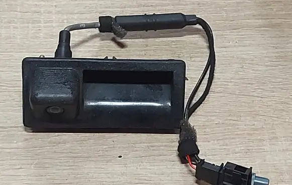 Audi Q5 SQ5 Tailgate handle with camera 5N0827566AA