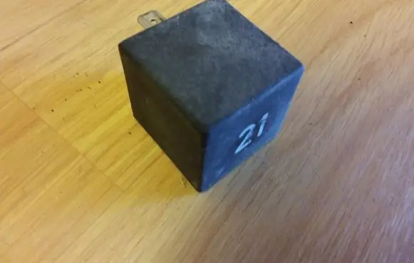 Volkswagen PASSAT B3 Other relay 191953227A
