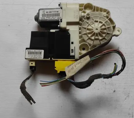 Ford Fiesta Front door window regulator motor 9649911180