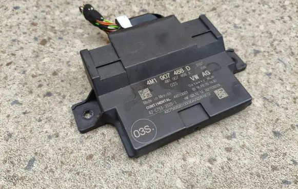 Audi Q5 SQ5 FY Gateway control module 4M1907468D 4V010003 4M1907468A