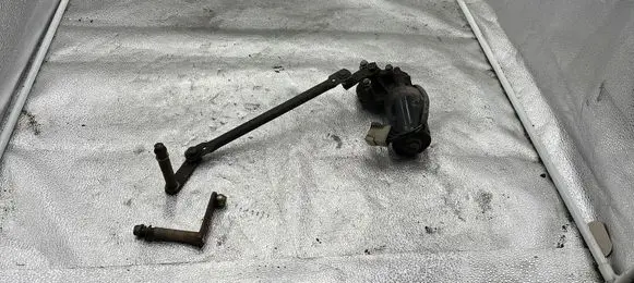 Volkswagen II LT Wiper motor 0390241345