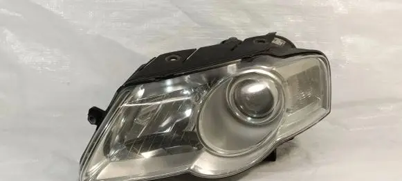 Volkswagen PASSAT B6 Headlight/headlamp 3C0941005S 89316391