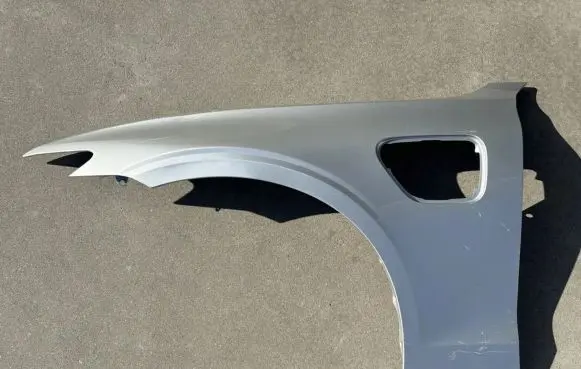 Volvo S60 Fender