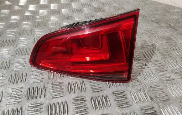 Volkswagen Golf VII Tailgate rear/tail lights 5G0945094AC