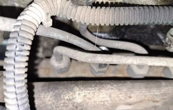 Citroen C3 Fuel main line pipe