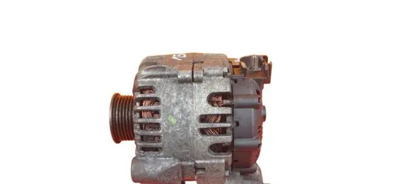 BMW 3 E90 E91 Generator/alternator 7802471 M57D30