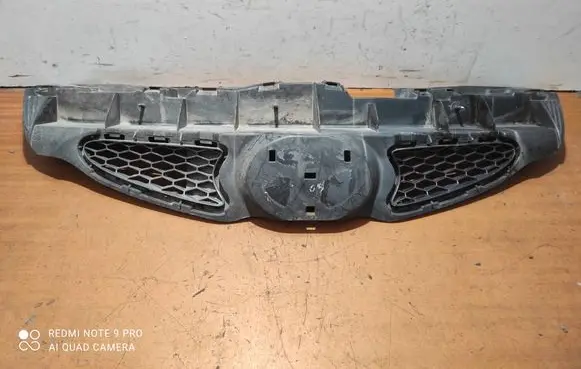 Toyota Aygo AB10 Front grill