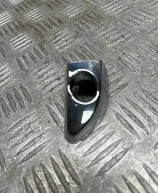 Hyundai Tucson TL Front door handle cover 