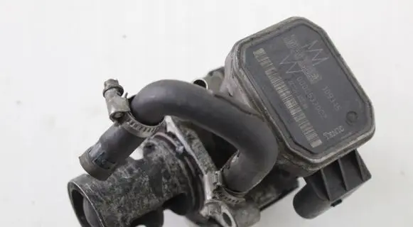 BMW 7 E65 E66 EGR thermostat 7792447