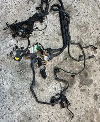 BMW 1 E81 E87 Engine installation wiring loom 7570553 7570537
