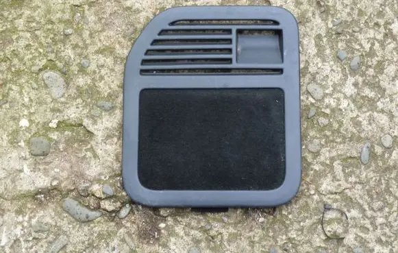 Land Rover Range Rover Evoque L538 Fuse box cover BJ32405B81AAW