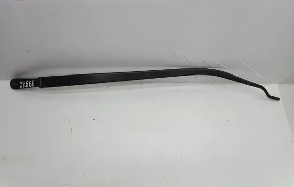 Nissan Murano Z50 Front wiper blade arm