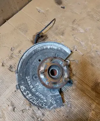 Jaguar S-Type Rear wheel hub spindle/knuckle 