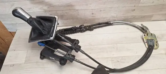 Toyota Corolla Verso AR10 Gear shifter/selector 