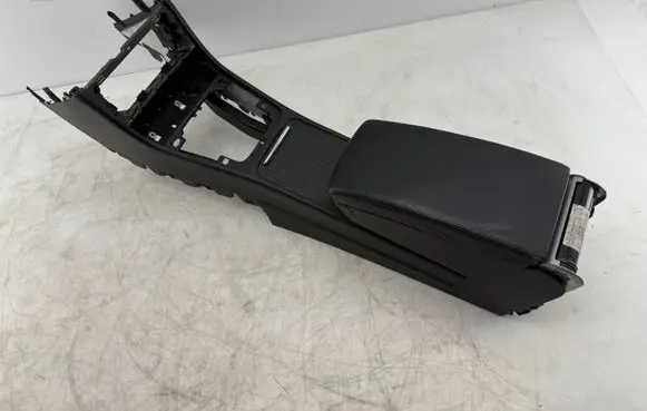 Volkswagen PASSAT B6 Center console 3C0864207P 1B032010