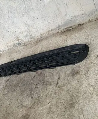 Mini One - Cooper F56 F55 Front bumper upper radiator grill