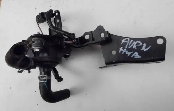 Toyota Auris E180 Electric auxiliary coolant/water pump 9679999u