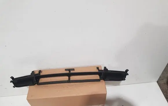 Hyundai Getz Quarter panel pressure vent 865221C300