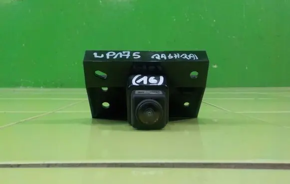 Nissan Qashqai+2 Reversing camera 284F1BR00B PRZOD