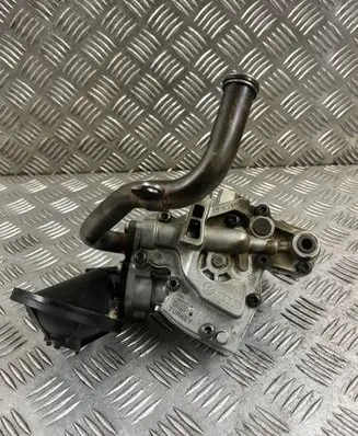 Audi A8 S8 D4 4H Oil pump 057115105T 079115103