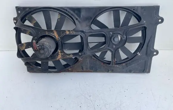 Volkswagen PASSAT B4 Radiator cooling fan shroud 3A0959455B