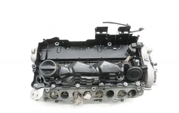 Volvo V40 Engine head 31430110
