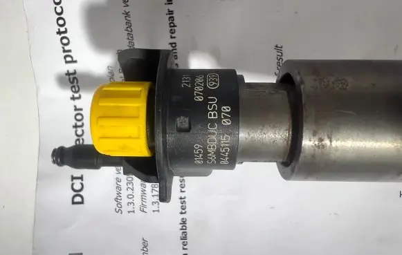 BMW 7 E65 E66 Fuel injector 0445115070 7792721 779272106