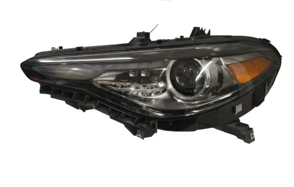 Alfa Romeo Giulia Headlight/headlamp 