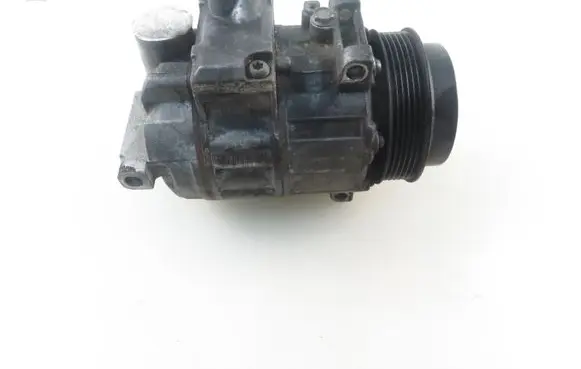 Mercedes-Benz C W204 Air conditioning (A/C) compressor (pump) 0022305011 Z0006496D