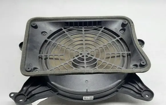 Audi A6 C7 Subwoofer speaker 4G5035412