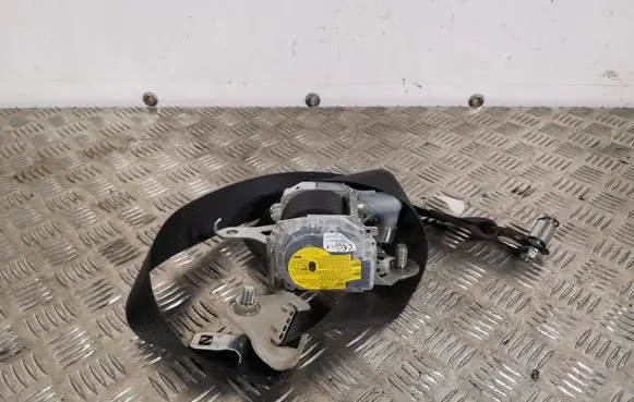 Subaru Forester SJ Front seatbelt 0589P1000398