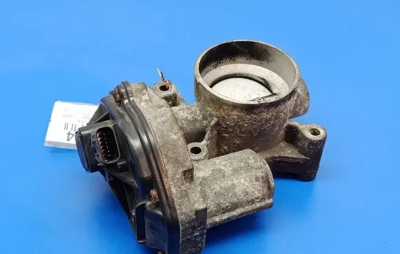 Ford Focus C-MAX Throttle body valve VP4F9U-9E928-AB