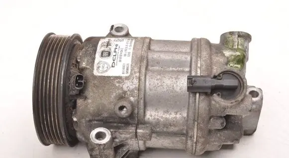 Alfa Romeo Giulietta Air conditioning (A/C) compressor (pump) 50509535