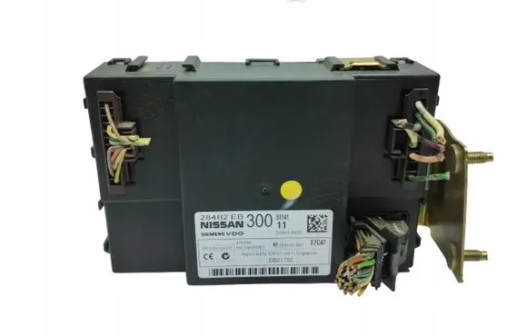 Nissan Navara D40 Comfort/convenience module 284B2EB300