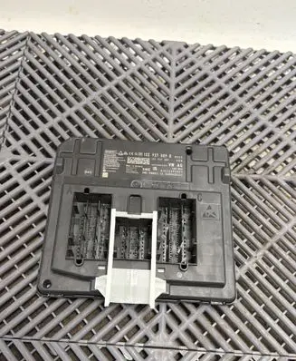Skoda Enyaq iV Other control units/modules 1EE937089B