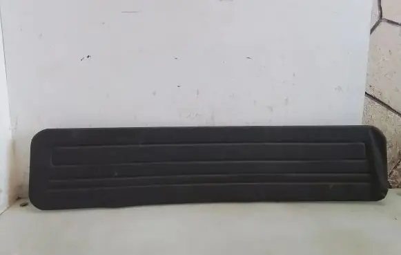 KIA Sportage Tailgate/boot lid cover trim 