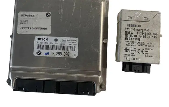 BMW 5 E39 Engine ECU kit and lock set 7789376 28RTF091 0281010314