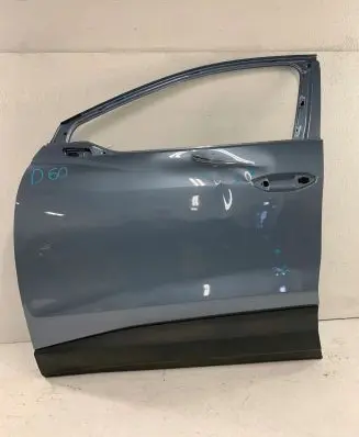 Audi Q4 Sportback e-tron Front door