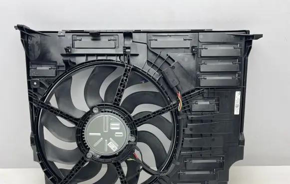 Electric radiator cooling fan