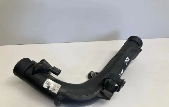 Volkswagen Golf VI Intercooler hose/pipe 1K0145770AE