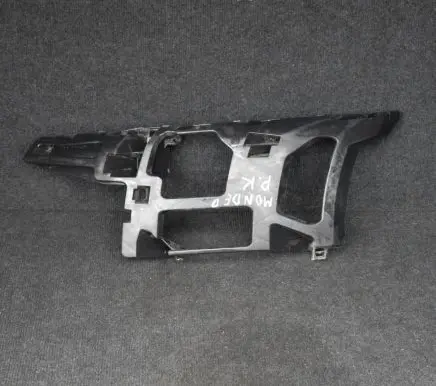 Ford Mondeo MK IV Front bumper mounting bracket 7S7117E857A