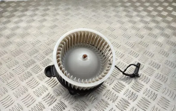 KIA Ceed Heater fan/blower F00S3B2474
