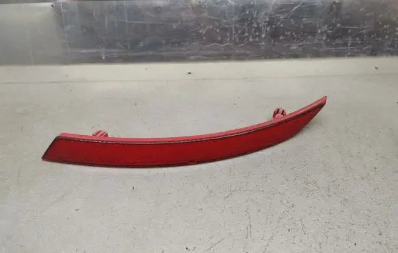 Volkswagen PASSAT CC Rear tail light reflector 3C8945105B